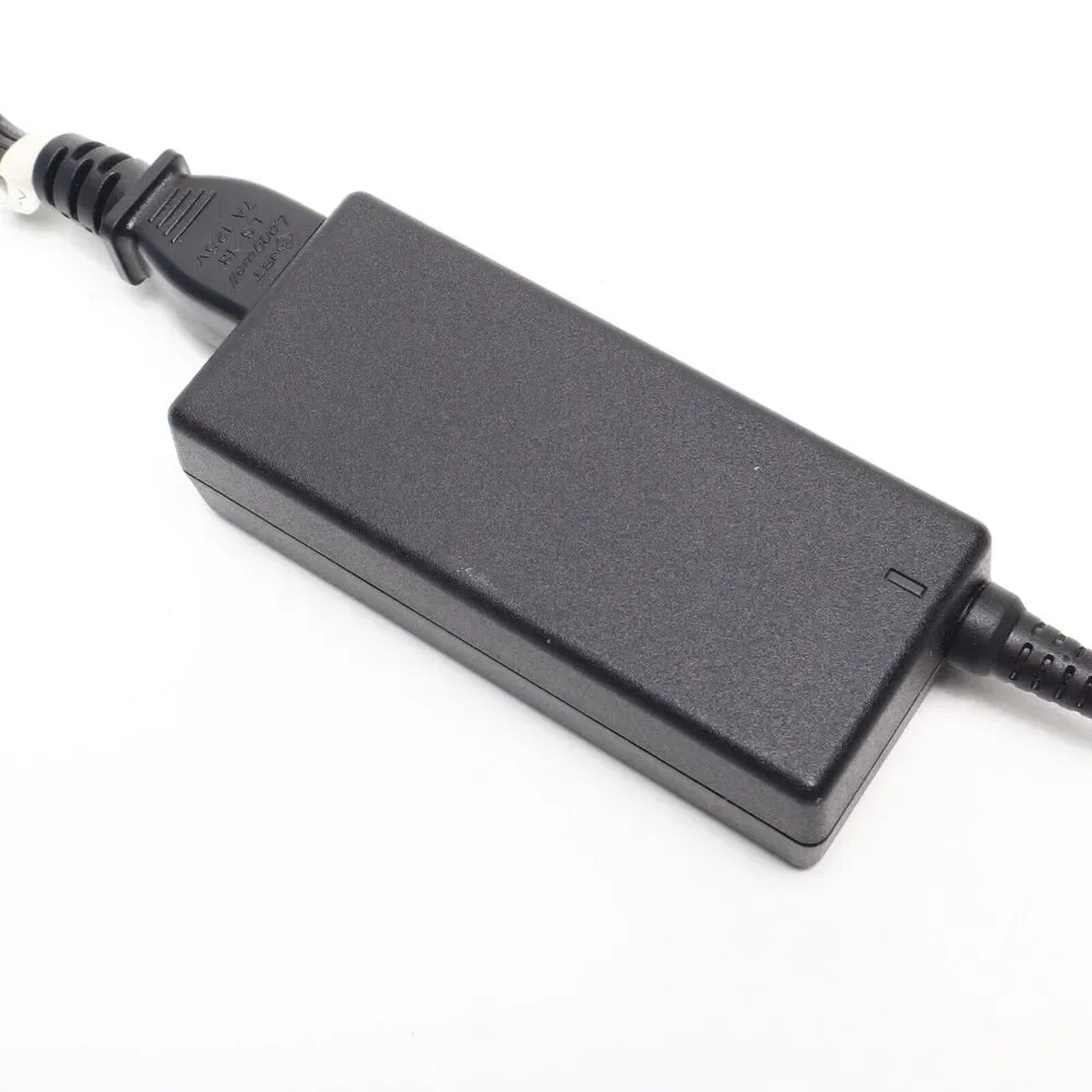 Genuine Dell LA65NS2-01 65W 1.6A 19.5V OEM Laptop AC Adapter Tested